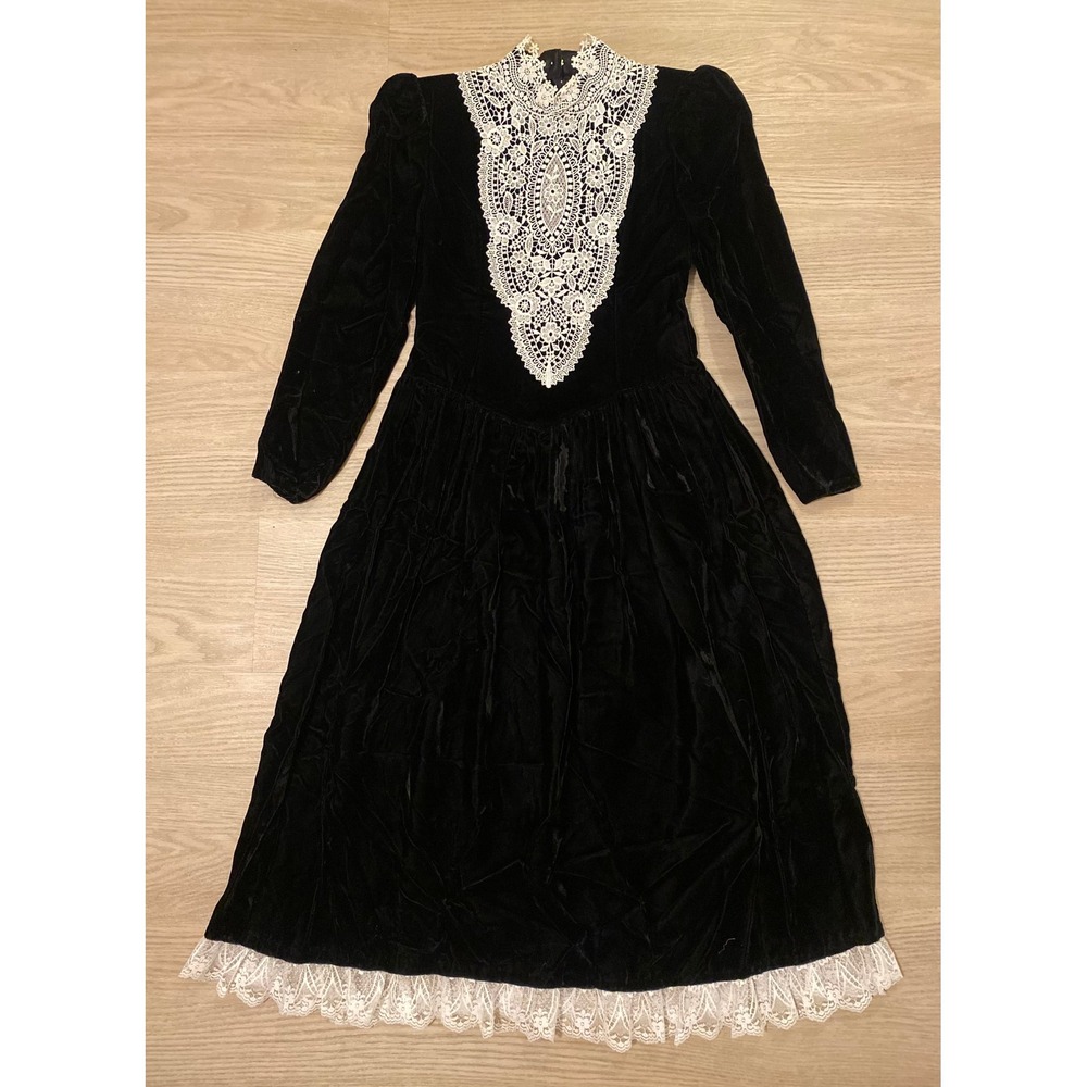 Vtg 80s Jessica McClintock Velvet Victorian Lace Dress‎ 8 Black Gothic Prairie